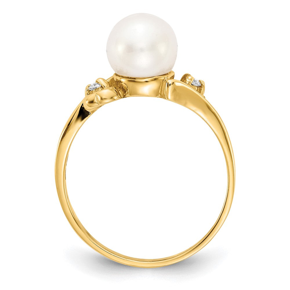 14k Gold 7mm FW Cultured Pearl AA Diamond ring