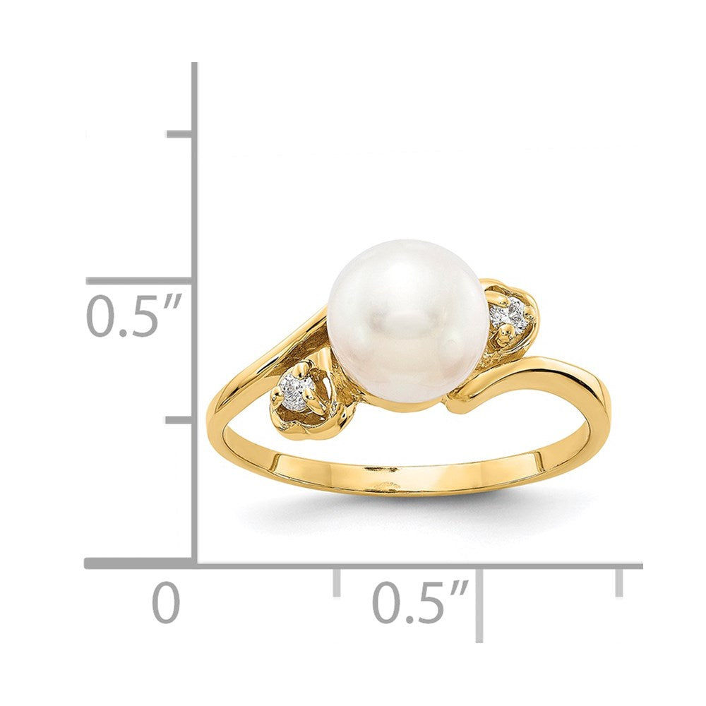 14k Gold 7mm FW Cultured Pearl AAA Diamond ring