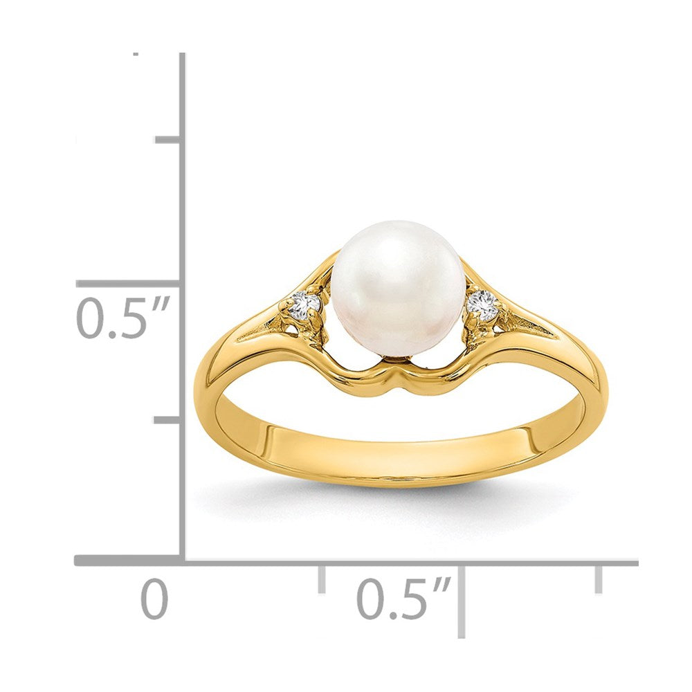 14k 6mm FW Cultured Pearl AA Diamond ring