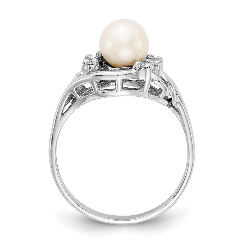 14k White Gold 6mm FW Cultured Pearl AA Diamond ring