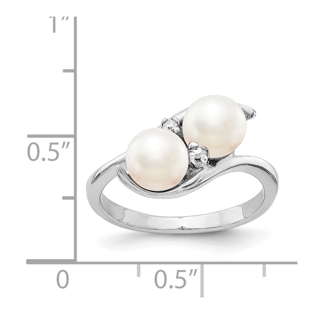 14k White Gold 6mm FW Cultured Pearl AA Diamond ring