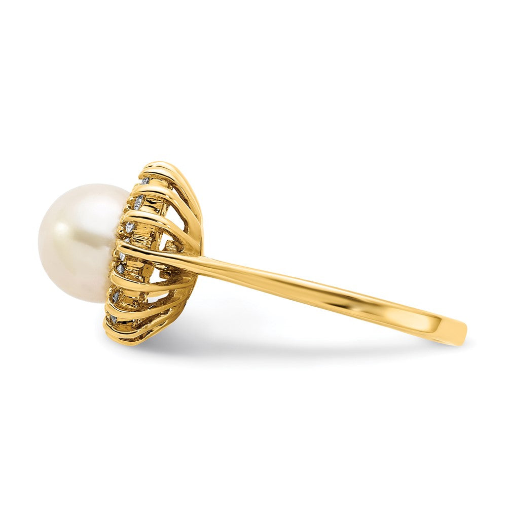 14k 7.5mm FW Cultured Pearl VS Diamond ring