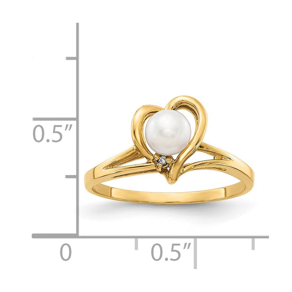 14k 4.5mm FW Cultured Pearl AAA Diamond ring
