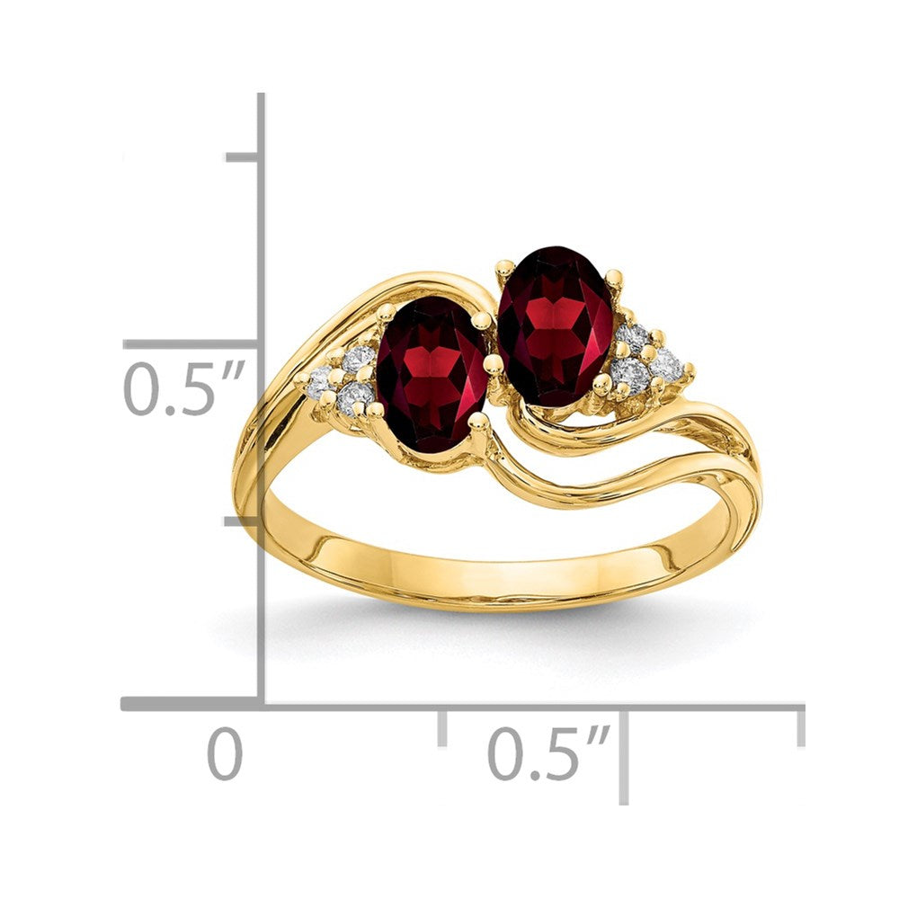 14k 6x4mm Oval Garnet VS Diamond ring