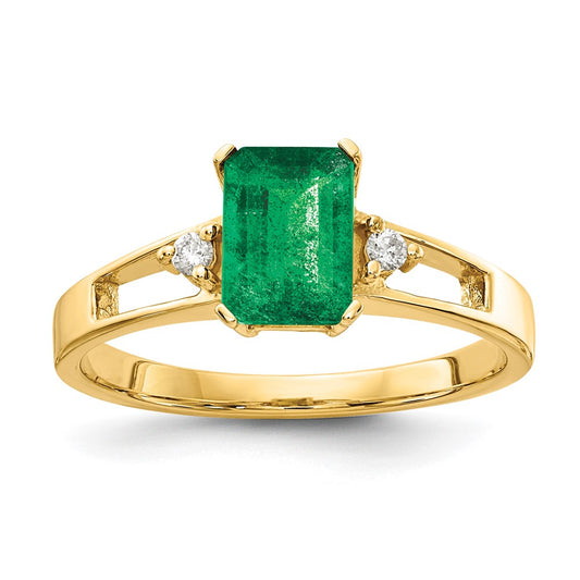 14k 7x5mm Emerald Cut Emerald A Diamond ring